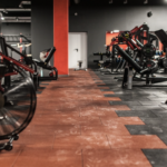 Zátěžová fitness podlaha Brno – pro silový trénink