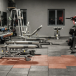 Fitness podlaha z gumy Brno – stabilní a protiskluzová